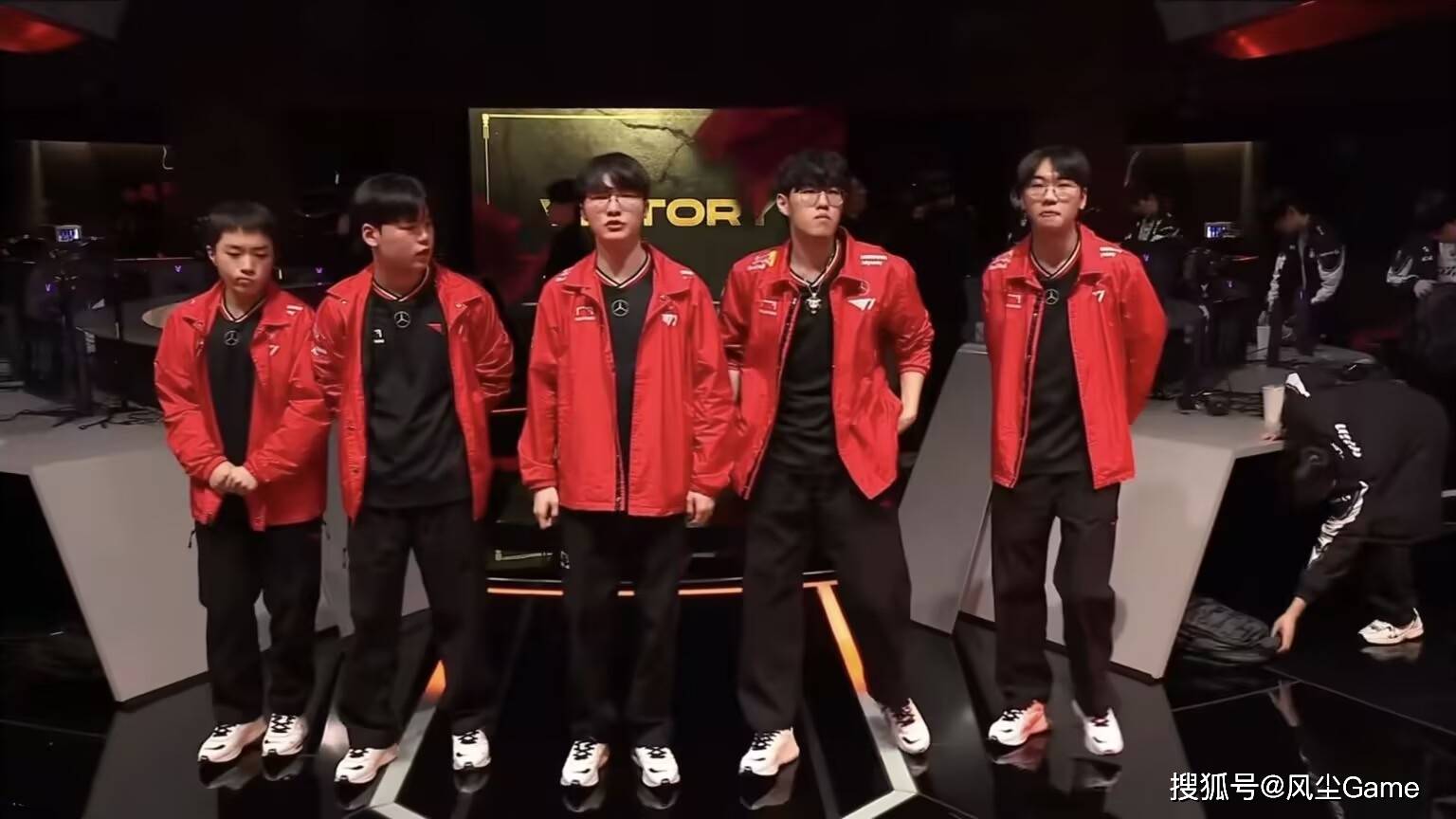 Faker新星战术调整表现惊艳，勇士未来可期！