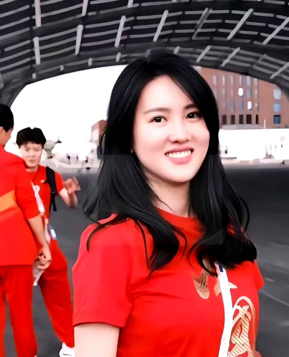 Karsa迎来三赛季出色发挥，法国队观众热烈欢呼！